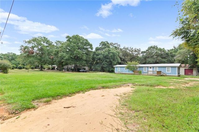 9671 Countryview Drive S, Wilmer, AL 36587