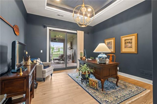 15709 El Monte Street, Overland Park, KS 66224