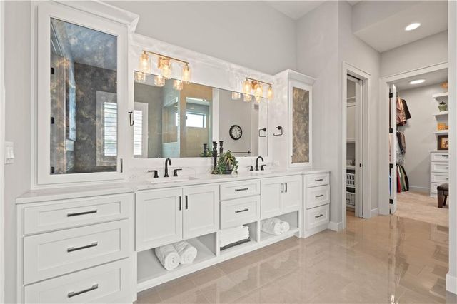 15709 El Monte Street, Overland Park, KS 66224