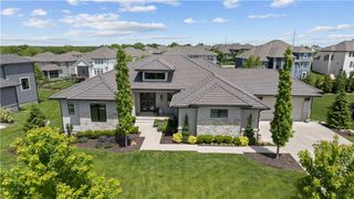 15709 El Monte Street, Overland Park, KS 66224