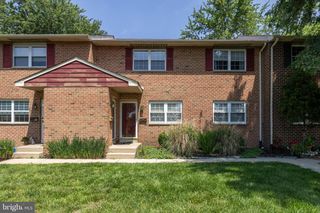 118 EAVES MILL RD, Medford, NJ 08055