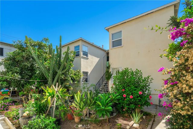 2011 S Shenandoah Street, Los Angeles, CA 90034