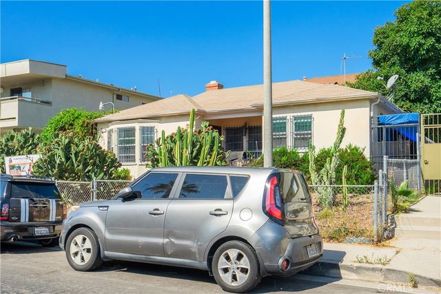 2011 S Shenandoah Street, Los Angeles, CA 90034