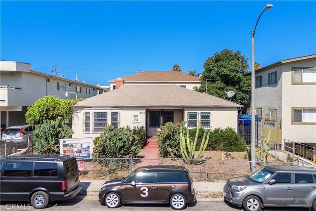 2011 S Shenandoah Street, Los Angeles, CA 90034