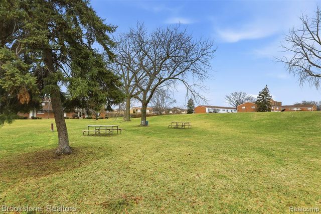 627 McDougall Mcdougall Street 77, Detroit, MI 48207