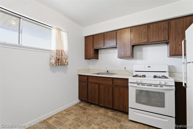 627 McDougall Mcdougall Street 77, Detroit, MI 48207