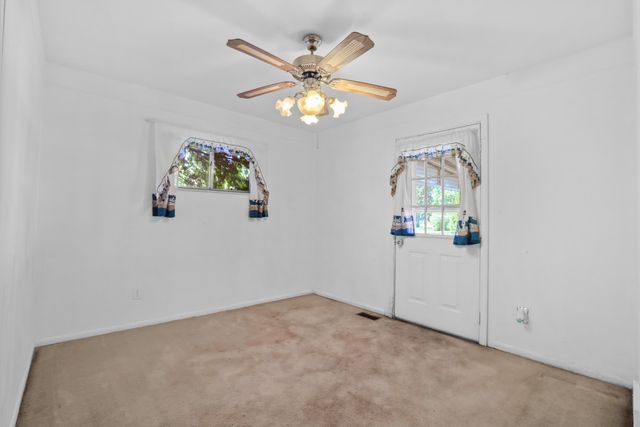 8278 Mills Street, Taylor, MI 48180