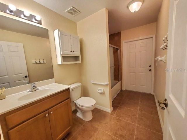 2016 GRANDVIEW DRIVE, North Port, FL 34288