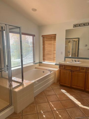 11008 Sunny Mesa Rd, San Diego, CA 92121