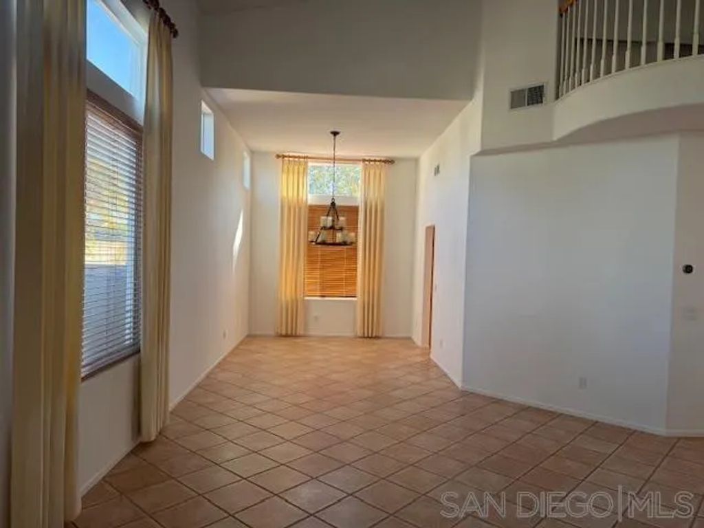 11008 Sunny Mesa Rd, San Diego, CA 92121