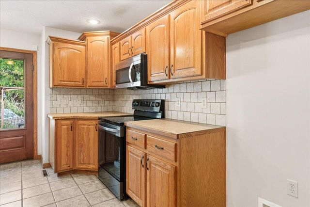 580 Cedar Hill Lane, Marshfield, MO 65706