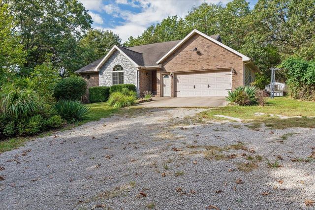 580 Cedar Hill Lane, Marshfield, MO 65706