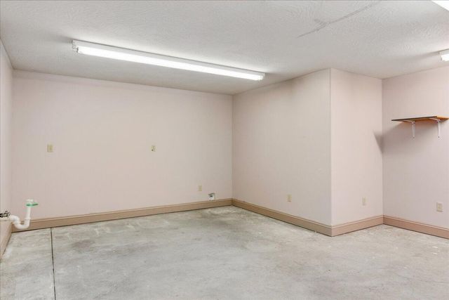 580 Cedar Hill Lane, Marshfield, MO 65706