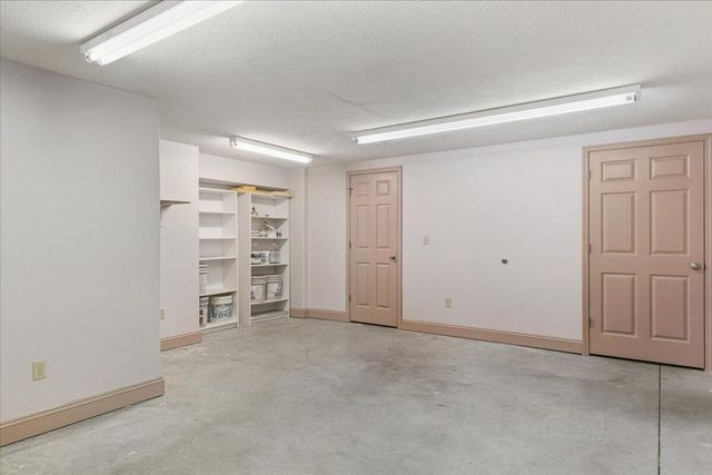 580 Cedar Hill Lane, Marshfield, MO 65706