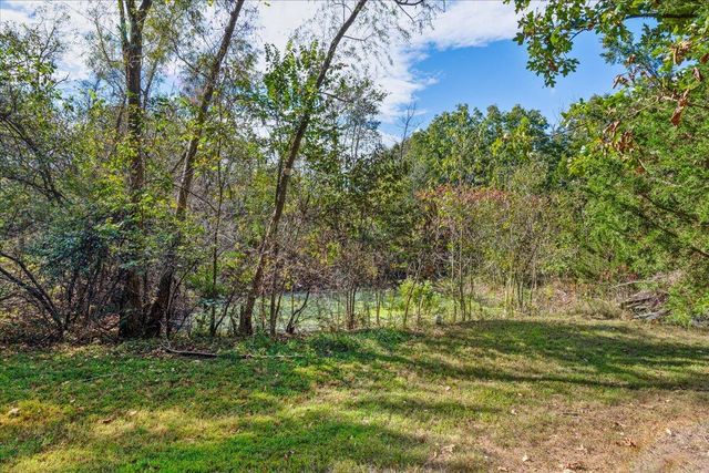 580 Cedar Hill Lane, Marshfield, MO 65706