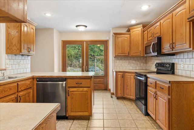 580 Cedar Hill Lane, Marshfield, MO 65706