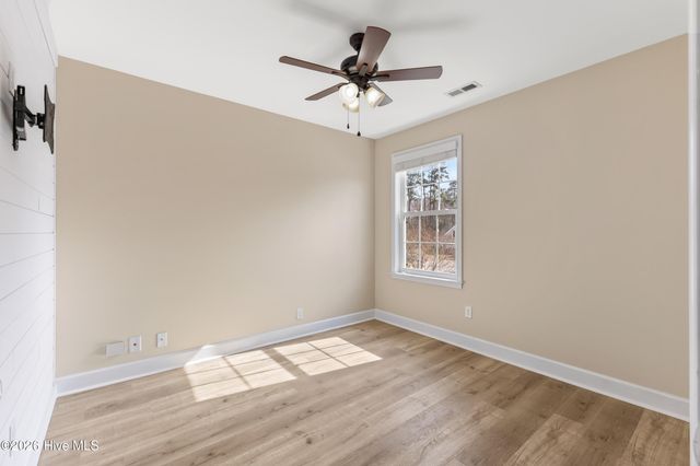 8512 Old Forest Drive NE, Leland, NC 28451