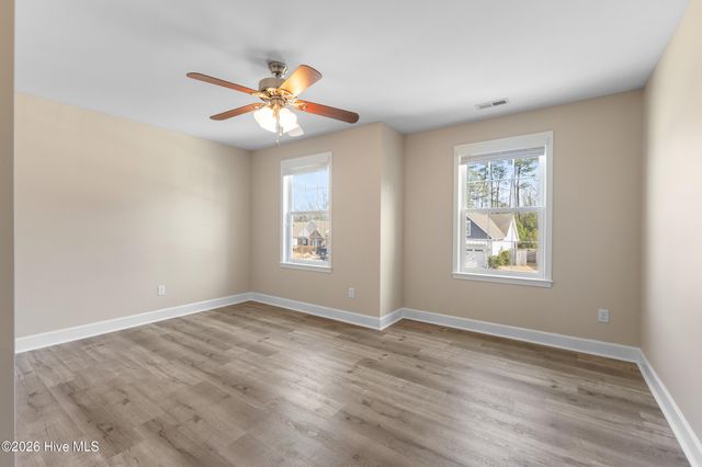 8512 Old Forest Drive NE, Leland, NC 28451