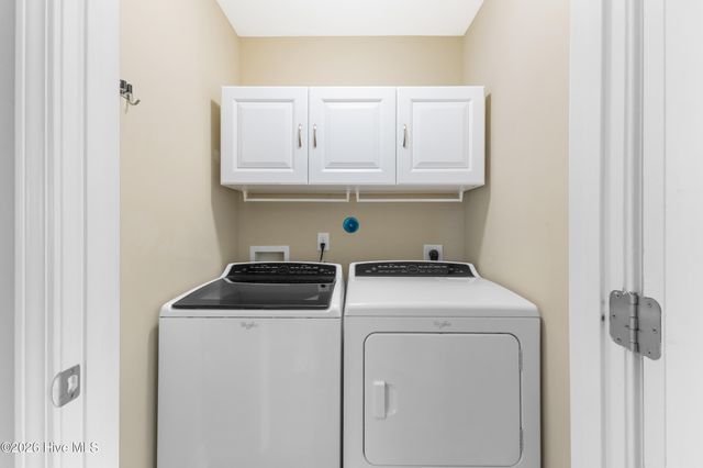 8512 Old Forest Drive NE, Leland, NC 28451