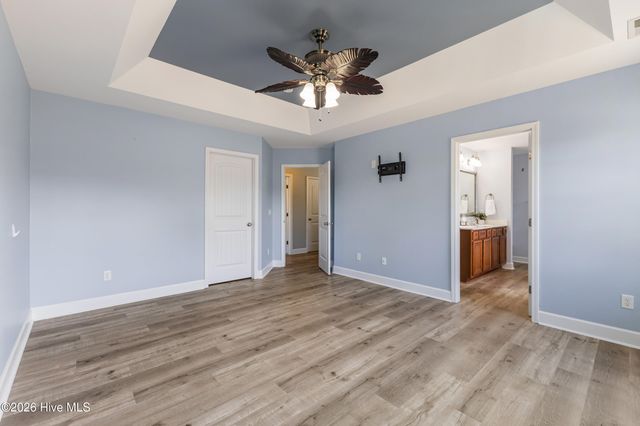 8512 Old Forest Drive NE, Leland, NC 28451