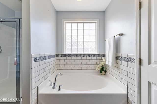 8512 Old Forest Drive NE, Leland, NC 28451