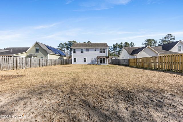 8512 Old Forest Drive NE, Leland, NC 28451