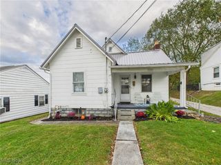 2705 New York Ave, Parkersburg, WV 26101
