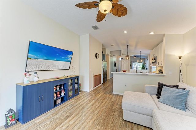 11204 CORALBEAN DRIVE, Lakewood Ranch, FL 34202