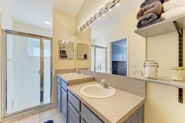 11204 CORALBEAN DRIVE, Lakewood Ranch, FL 34202