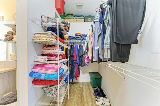 11204 CORALBEAN DRIVE, Lakewood Ranch, FL 34202