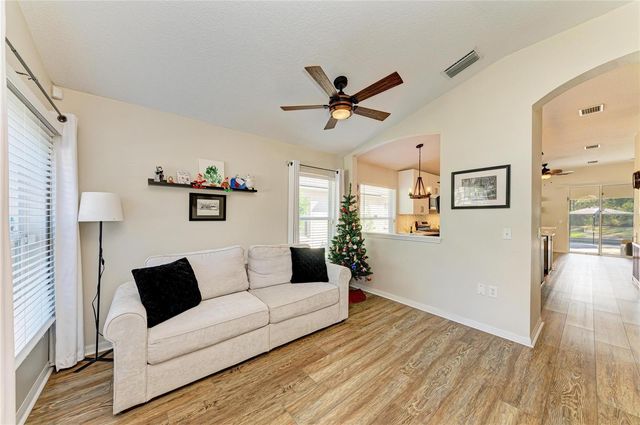 11204 CORALBEAN DRIVE, Lakewood Ranch, FL 34202