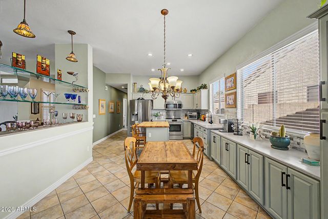 765 W EBONY Way, Chandler, AZ 85248