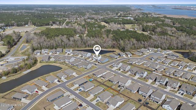 502 Edgewater Way, Holly Ridge, NC 28445