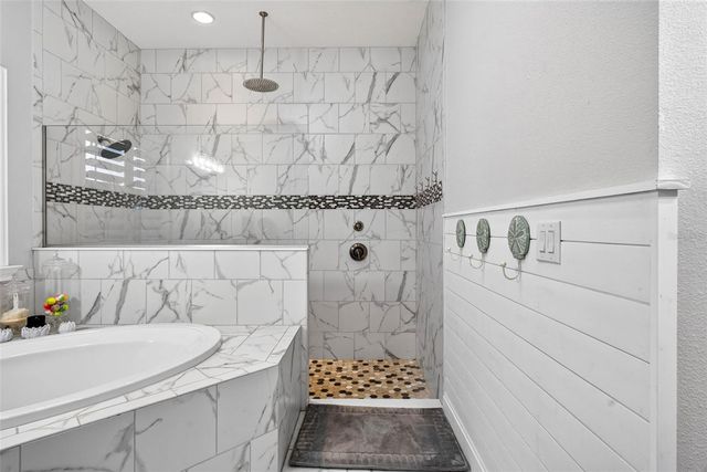 6104 SHADOWLAKE DRIVE, Apollo Beach, FL 33572
