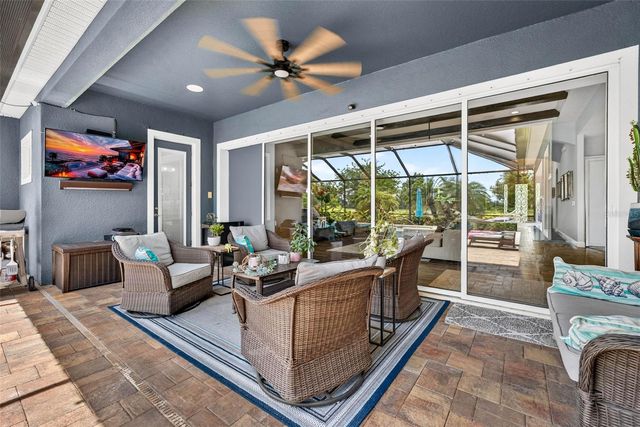 6104 SHADOWLAKE DRIVE, Apollo Beach, FL 33572