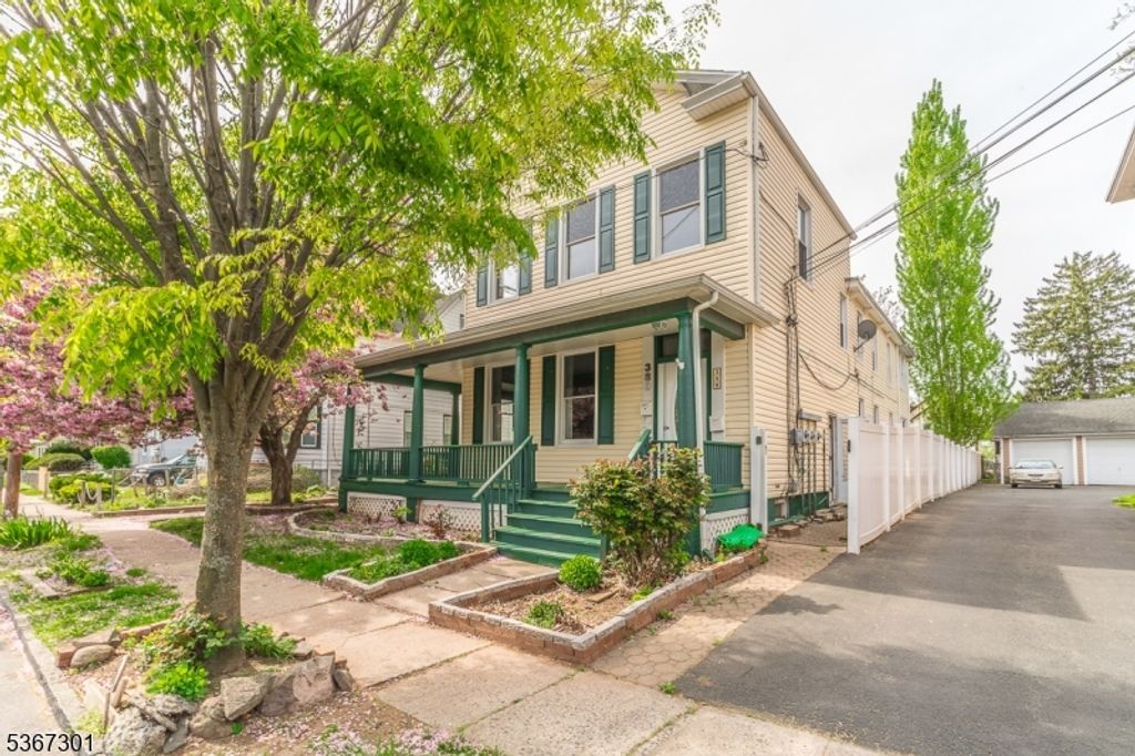 380 Seminary Ave, Rahway City, NJ 07065