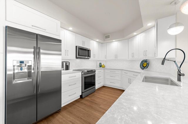 1180 GULF BOULEVARD 1504, Clearwater, FL 33767