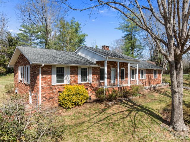 3124 Primrose Drive 10, Hendersonville, NC 28792