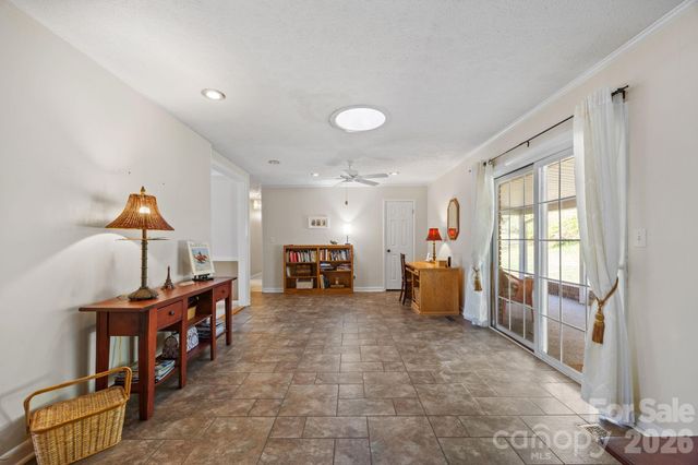 3124 Primrose Drive 10, Hendersonville, NC 28792