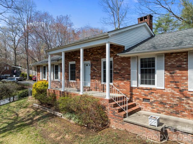 3124 Primrose Drive 10, Hendersonville, NC 28792