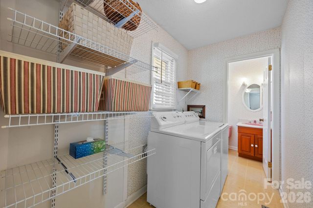 3124 Primrose Drive 10, Hendersonville, NC 28792