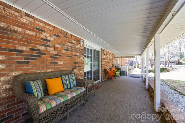 3124 Primrose Drive 10, Hendersonville, NC 28792