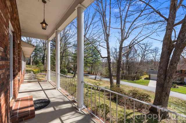 3124 Primrose Drive 10, Hendersonville, NC 28792