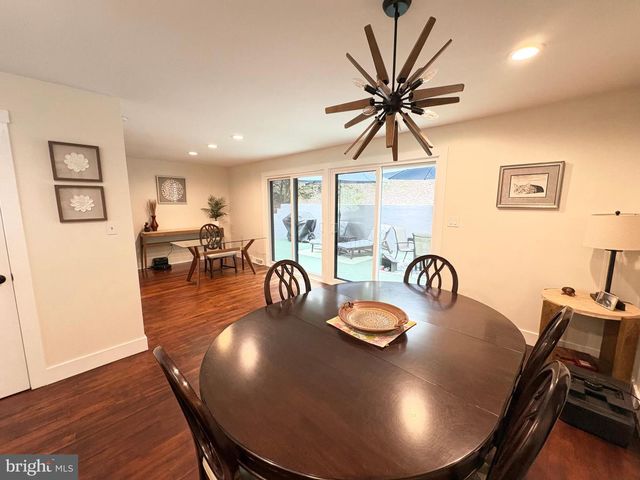 1323 SWOPE DRIVE, Boiling Springs, PA 17007