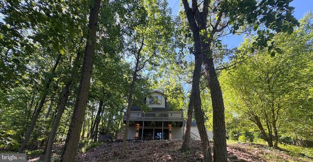 1323 SWOPE DRIVE, Boiling Springs, PA 17007