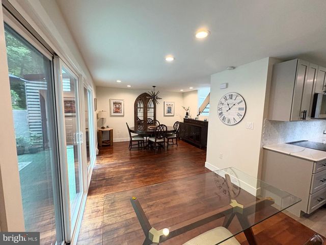1323 SWOPE DRIVE, Boiling Springs, PA 17007
