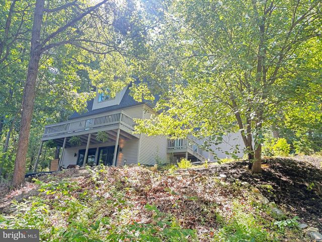 1323 SWOPE DRIVE, Boiling Springs, PA 17007