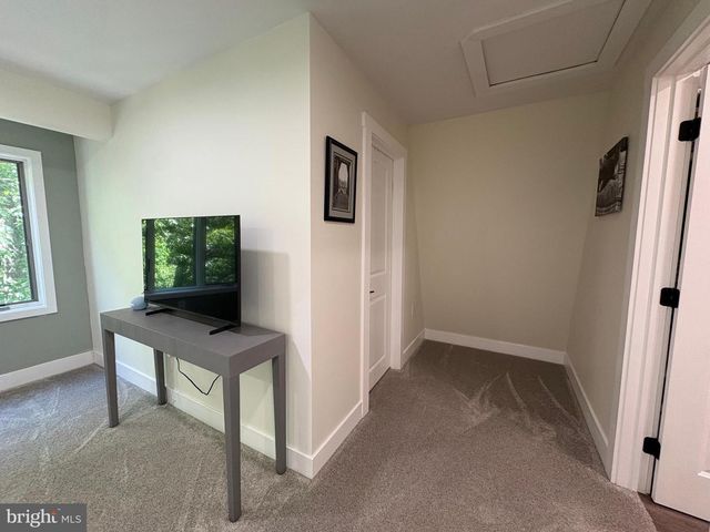 1323 SWOPE DRIVE, Boiling Springs, PA 17007