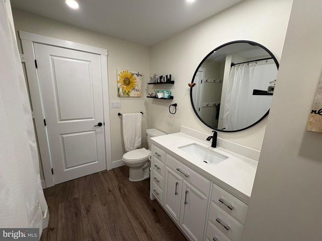 1323 SWOPE DRIVE, Boiling Springs, PA 17007