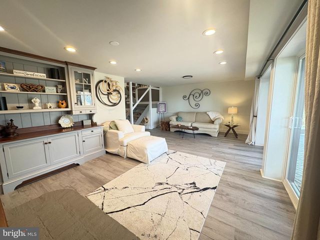 1323 SWOPE DRIVE, Boiling Springs, PA 17007